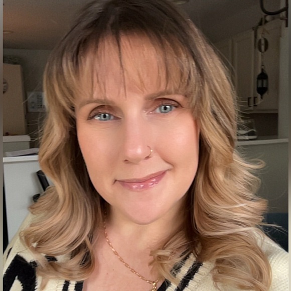 Meet your Posher, Stacieb453 - Picture 1 of 1